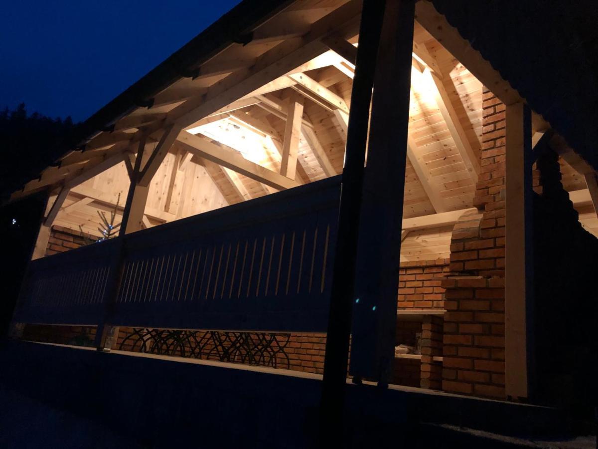 مبيت وإفطار بايلي توشناد Casa Karola Haz المظهر الخارجي الصورة